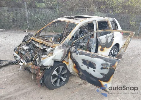 2017 Subaru Forester 2.5I Limited from USA, damaged, VIN JF2SJARC3HH485130